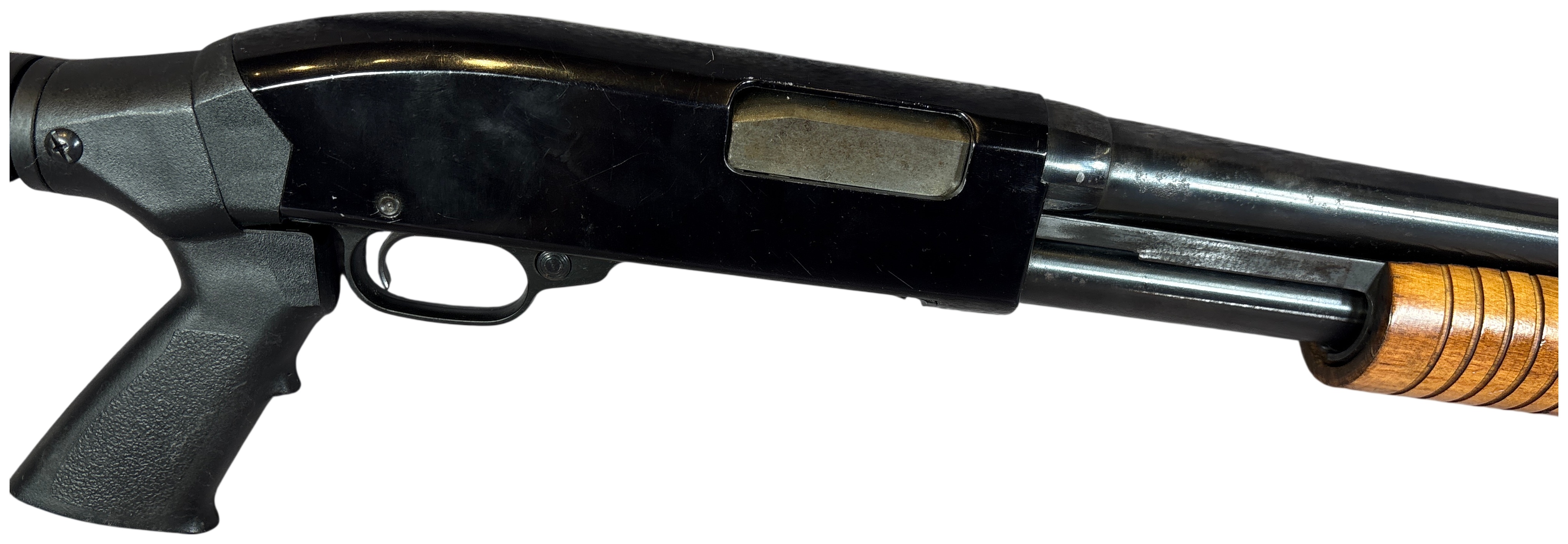 ** Winchester Defender Pump Action Shotgun 12 Gauge with 18 Inch Barrel