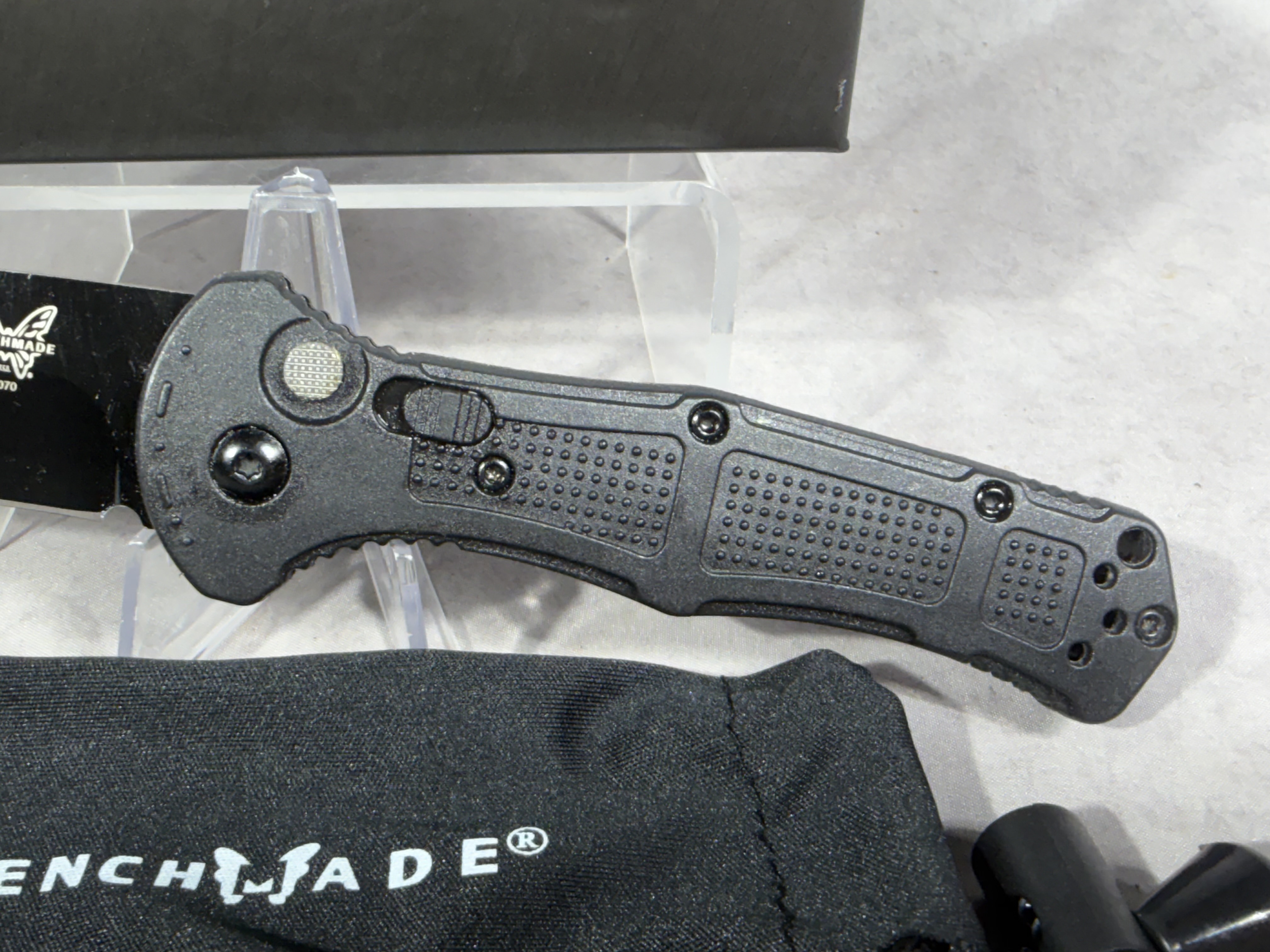 Benchmade 9070 Claymore Automatic Folding Pocket Knife