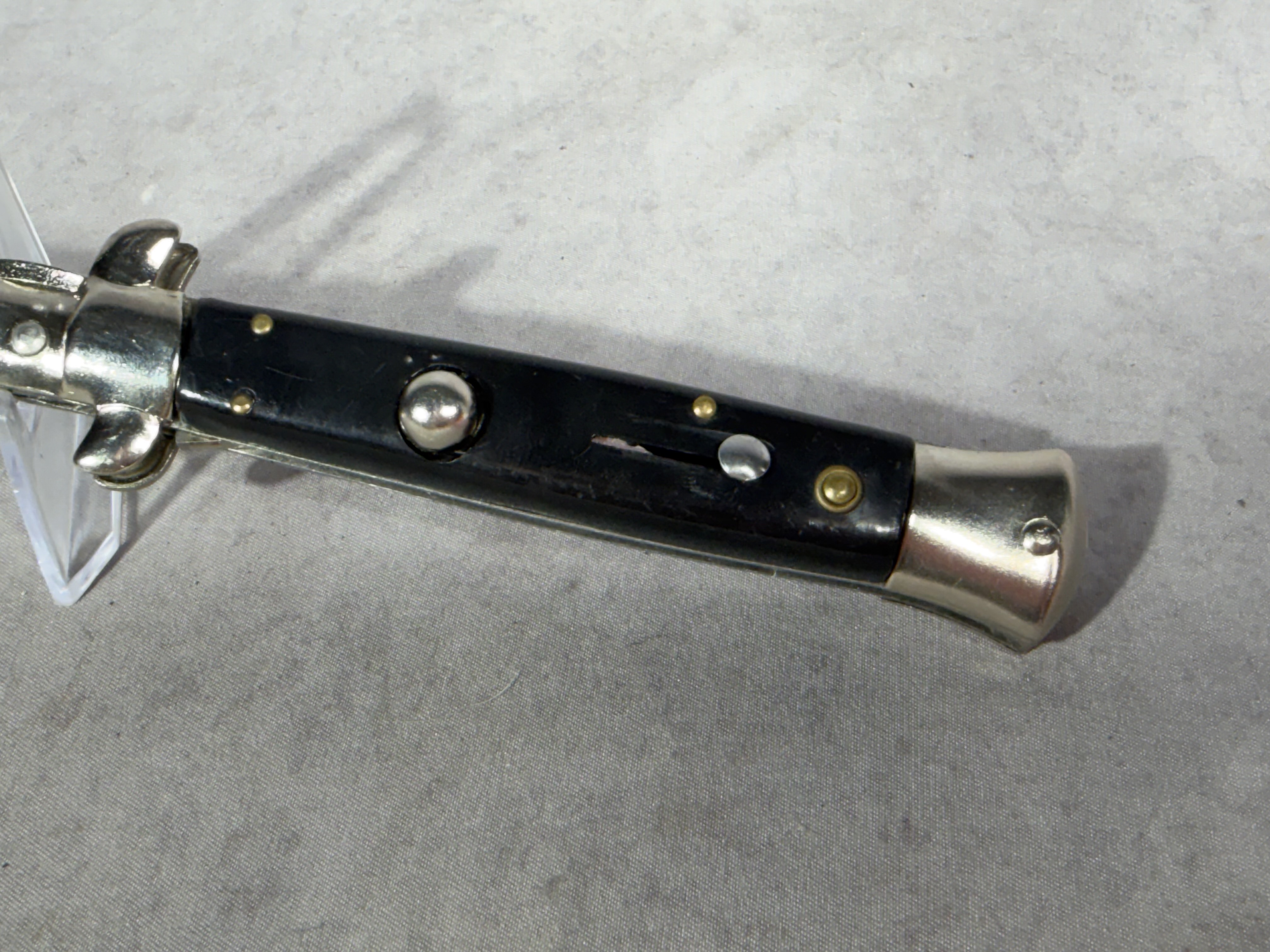 Italian Milano Stiletto Automatic Folding Pocket Knife