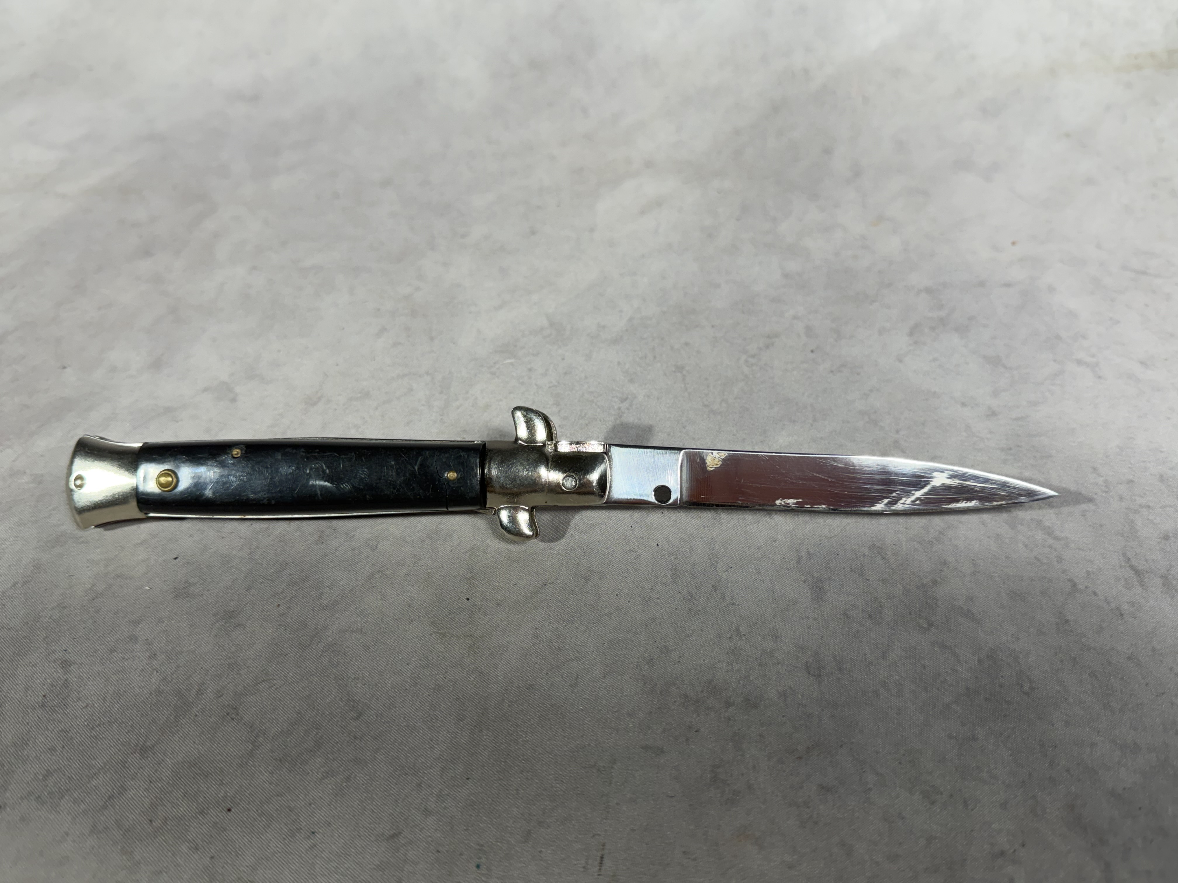 Italian Milano Stiletto Automatic Folding Pocket Knife