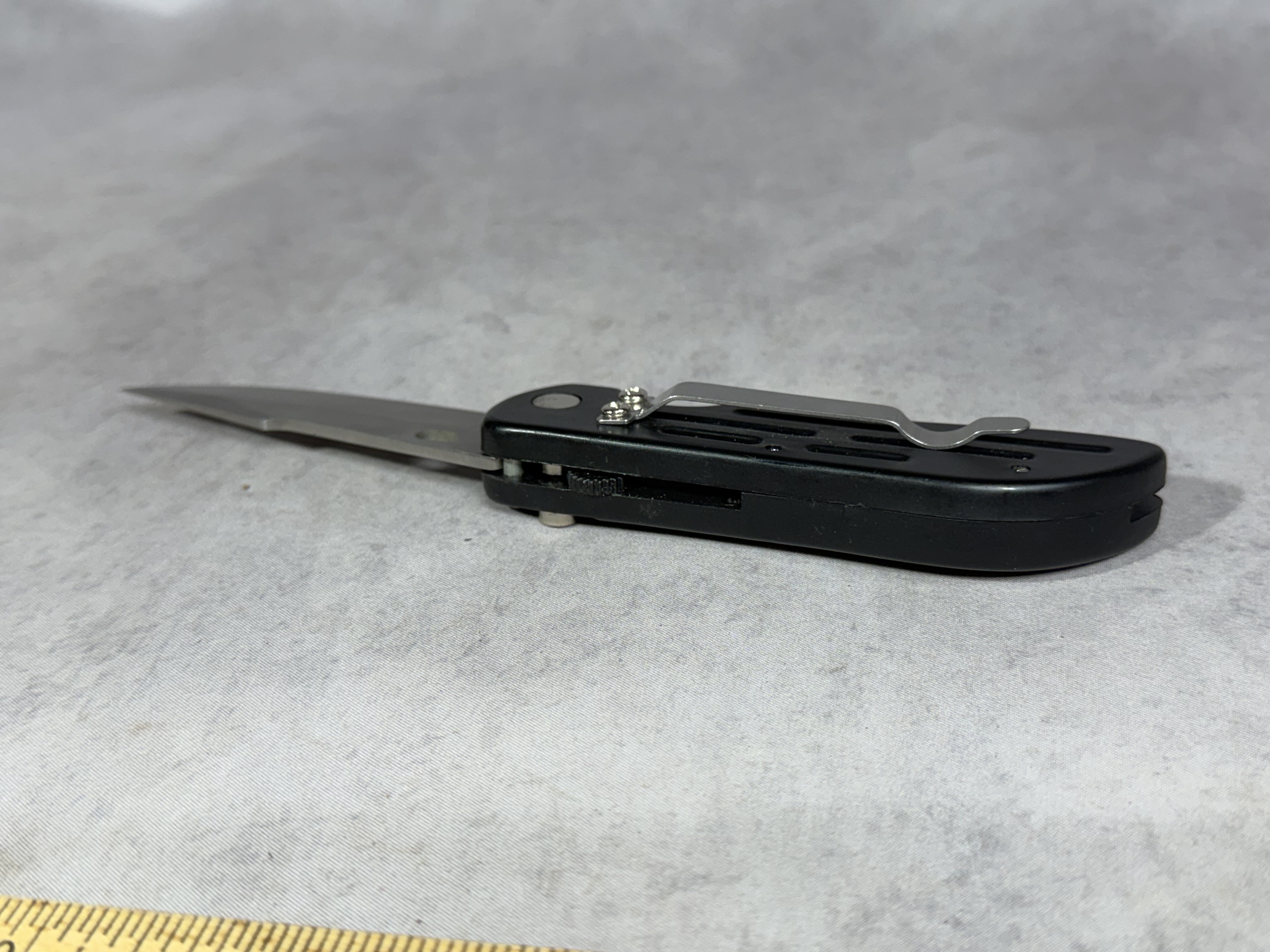 USA Marked Automatic Folding Knife with Black Aluminum Handles