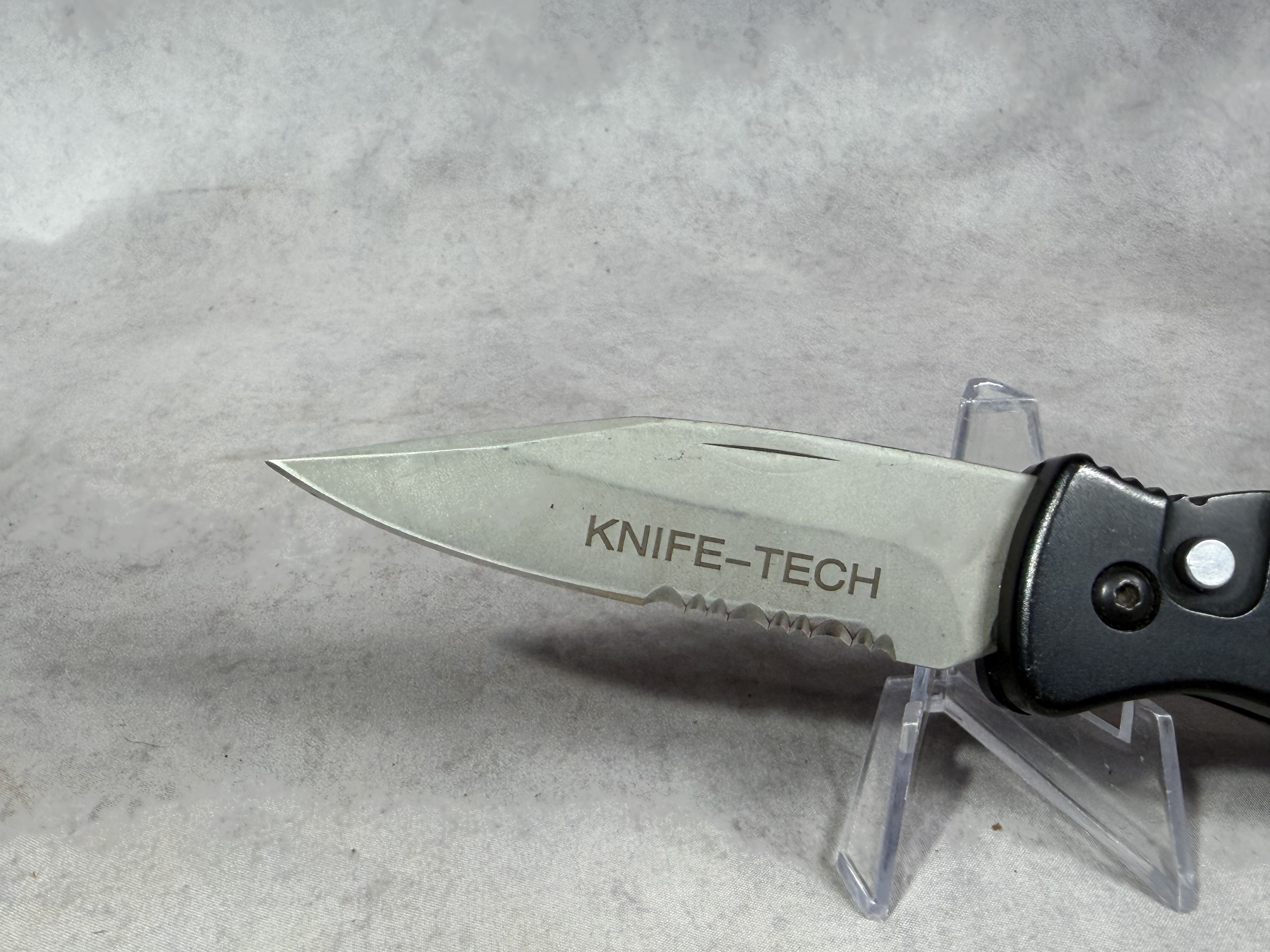 Knife-Tech Automatic Skeletonized Pocket Knife