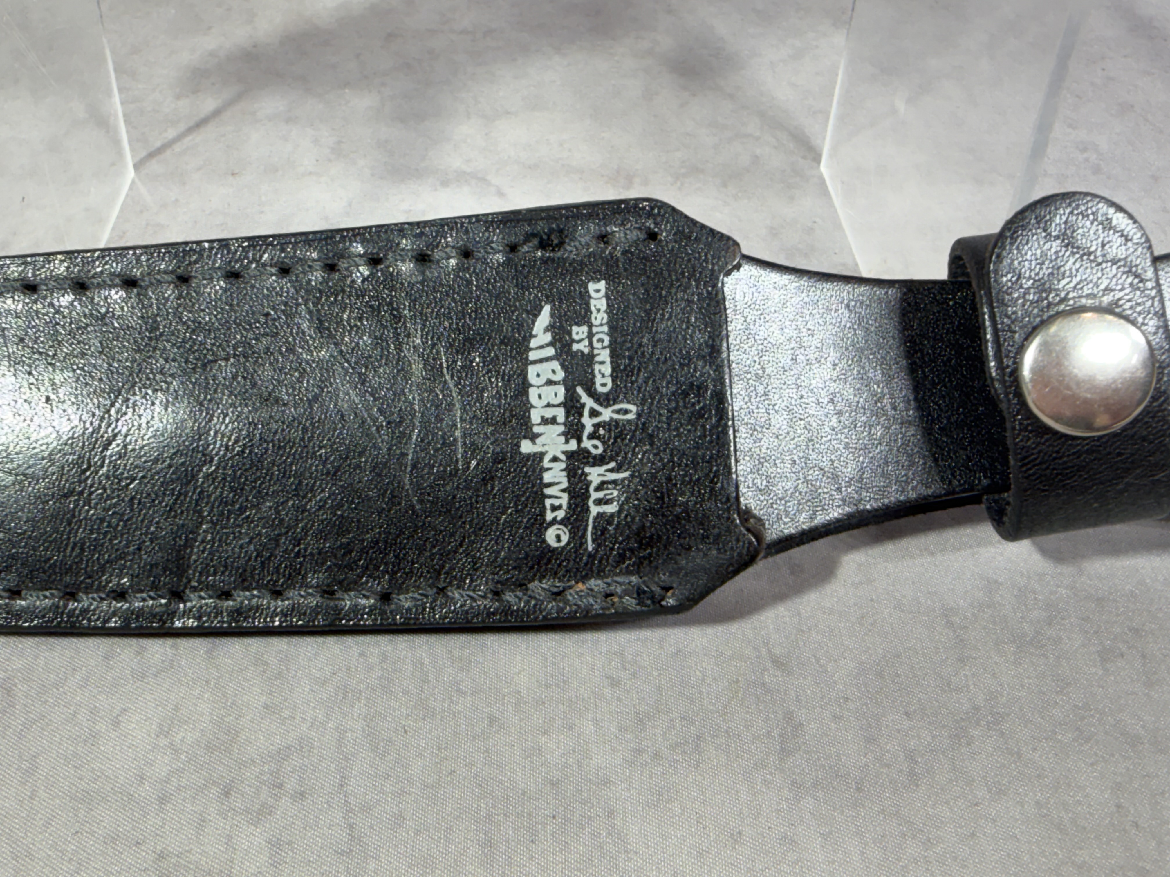 United Cutlery UC 466 Gil Hibben Presentation Dagger with Abalone Inlays