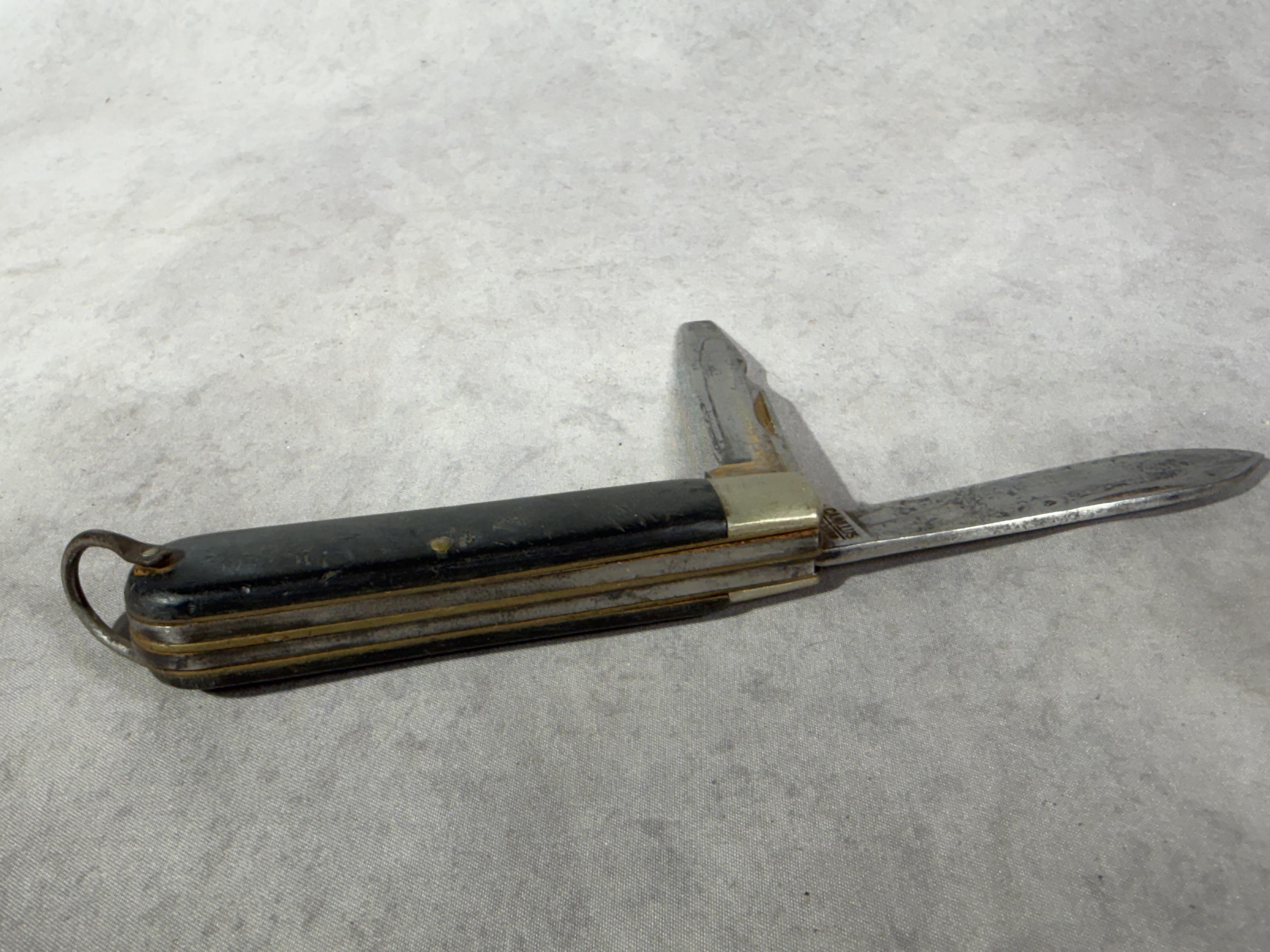 Vintage Camillus New York 2 Blade Electrician Folding Pocket Knife