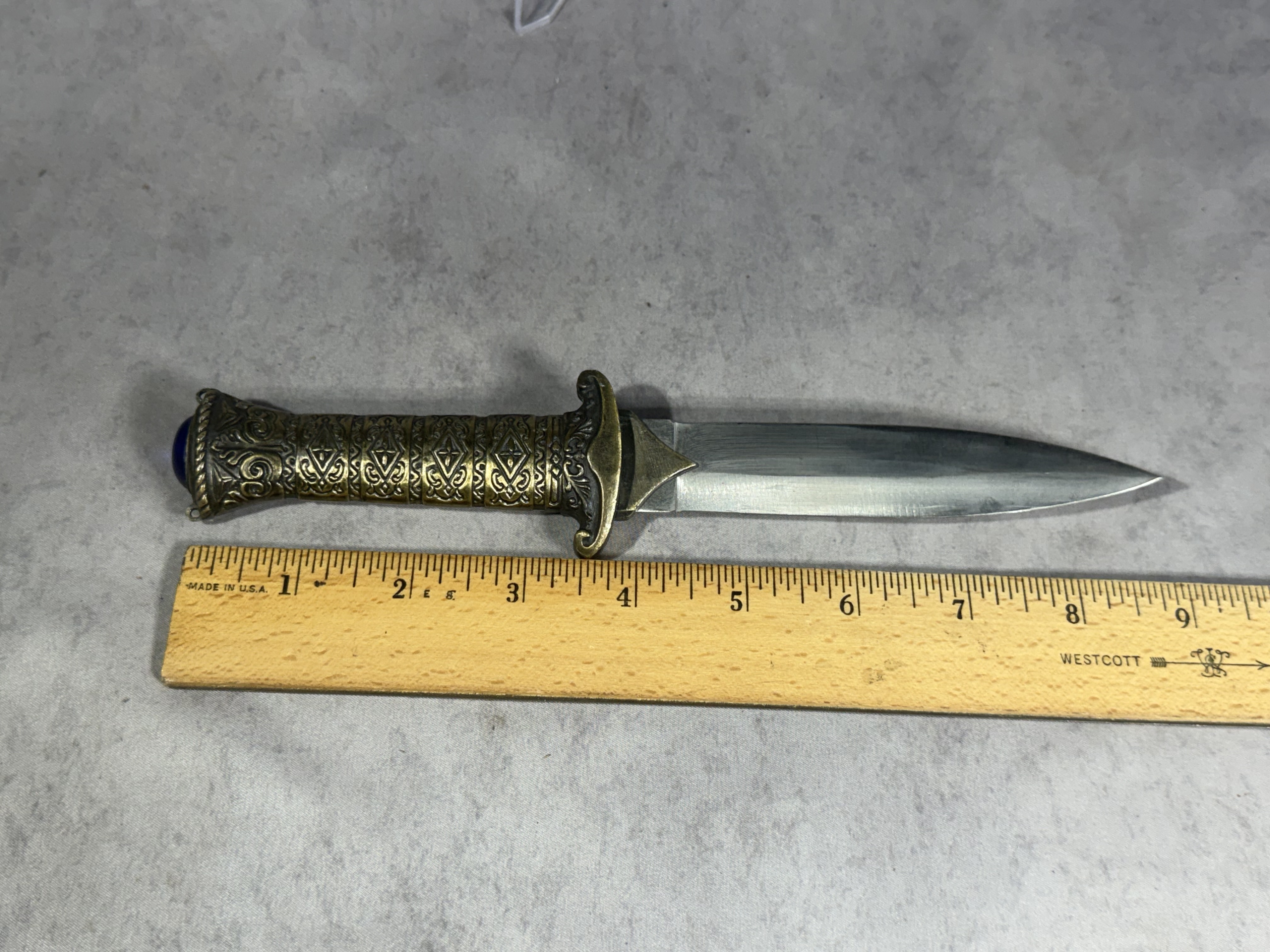 Mongolian Style Stainless Steel Fantasy Dagger with Ornate Scabbard