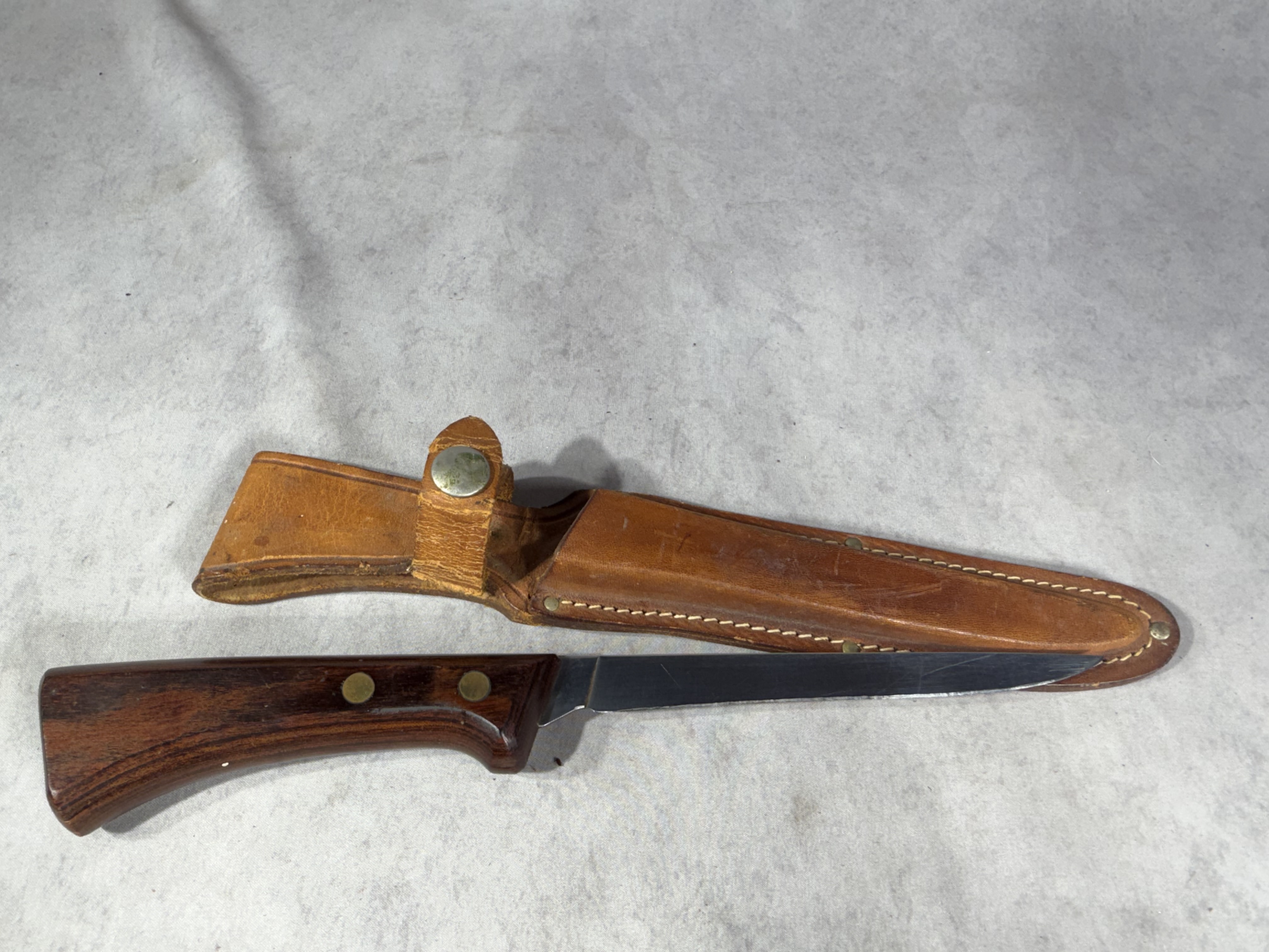 Western USA S-W766 Stainless Steel Fish Filet Knife with Leather Sheath