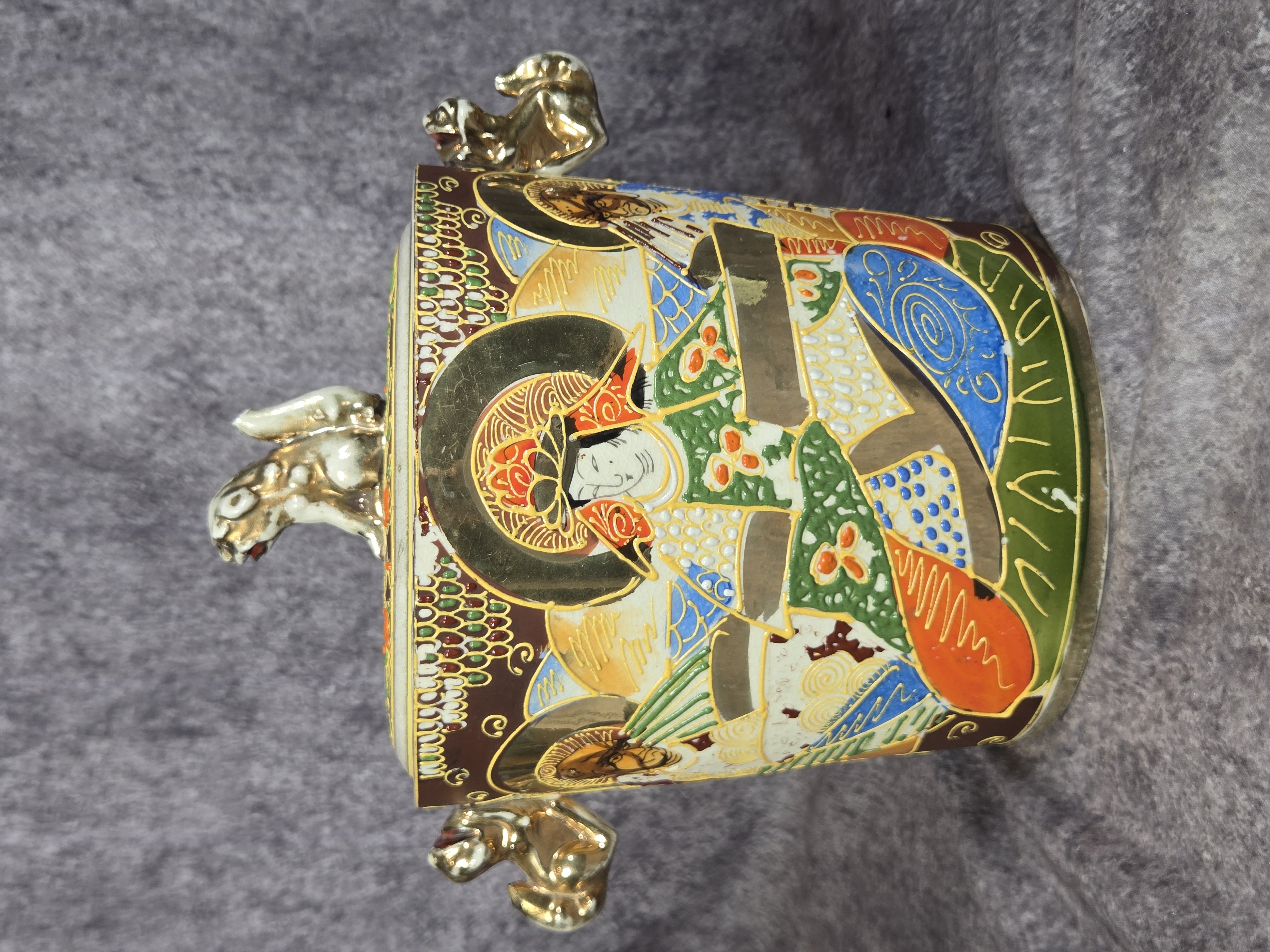 Tashiro Shoten Japanese Satsuma Moriage Lidded Ice Bucket