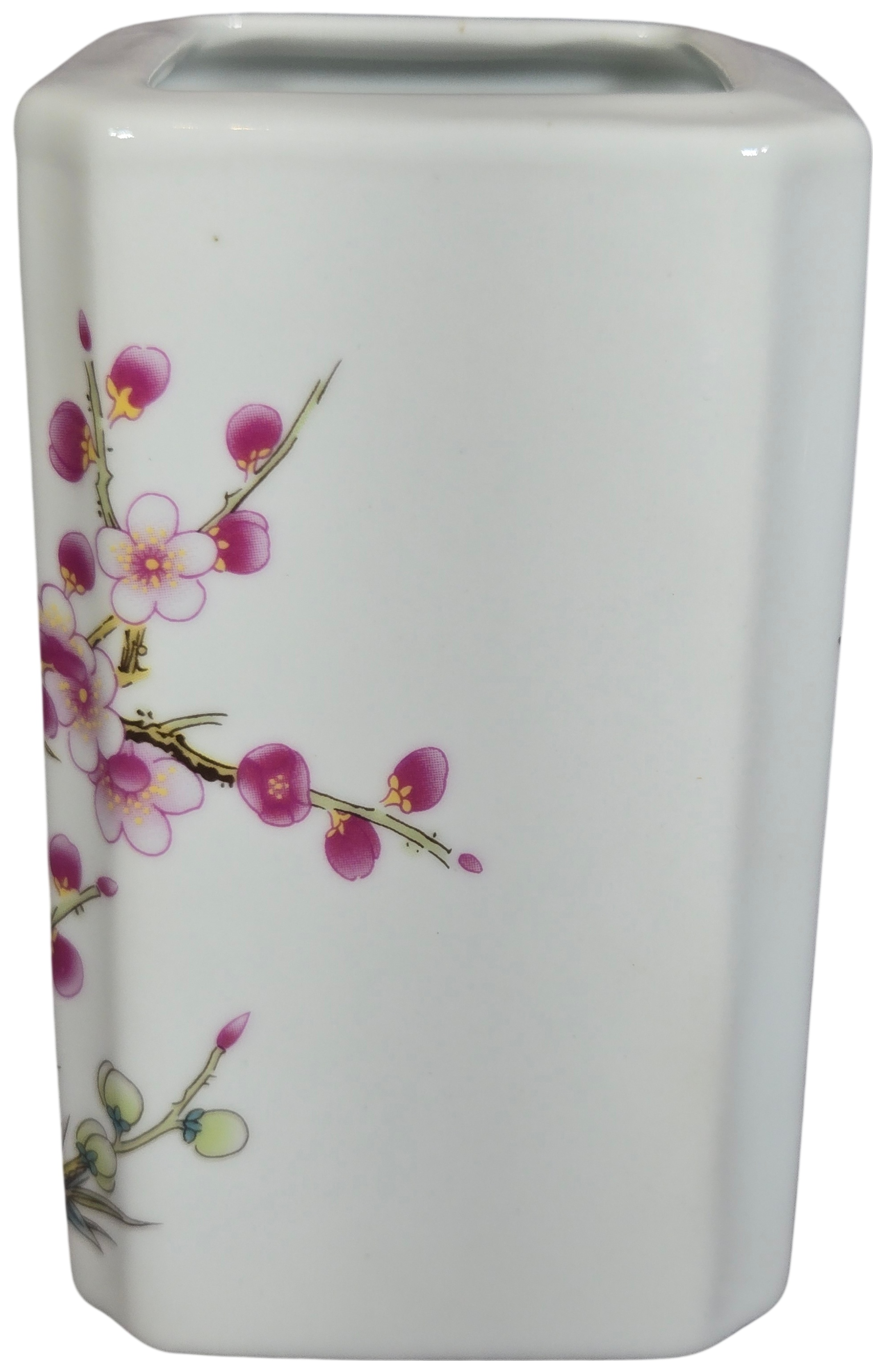 Chinese Famille Rose Porcelain Rectangular Brush Pot with Bird and Plum Blossom Decoration