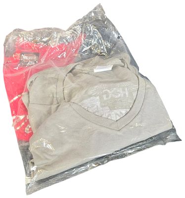 Women's Harley-Davidson and Branded Apparel. This lot contains ten pieces of women's apparel 