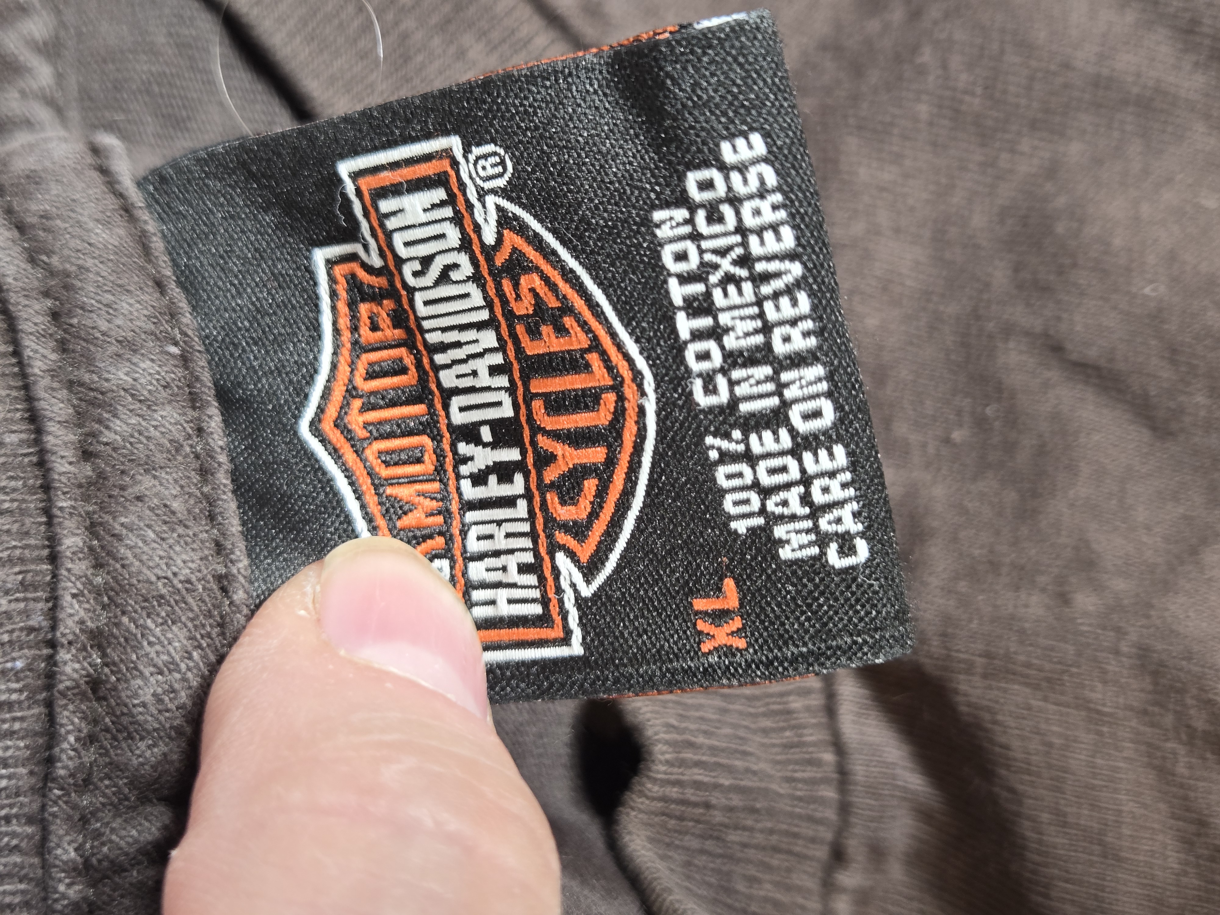 Vintage Harley-Davidson Dealership Graphic T-Shirts