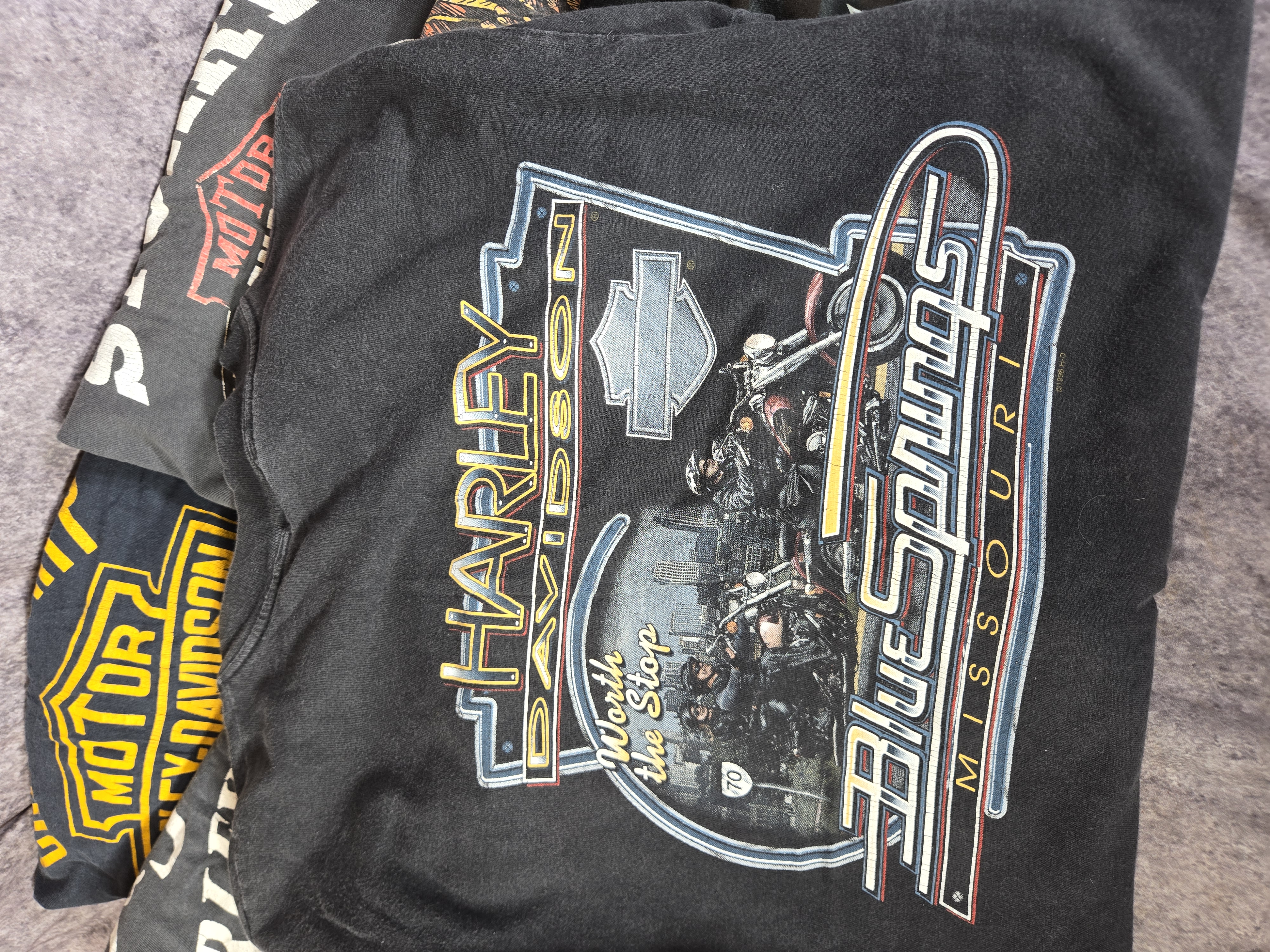 Vintage Harley-Davidson Motorcycle Graphic T-Shirts including 1988 Holoubek Dragon Print