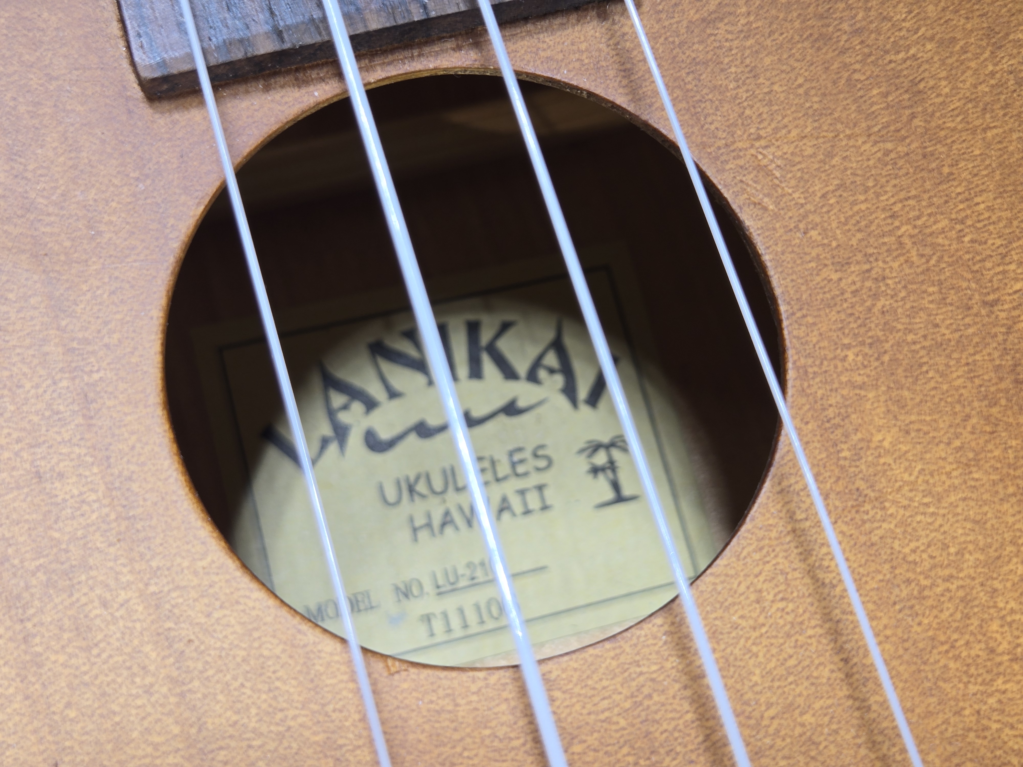 Lanikai Model LU-21 Soprano Ukulele with Semi-Rigid Case