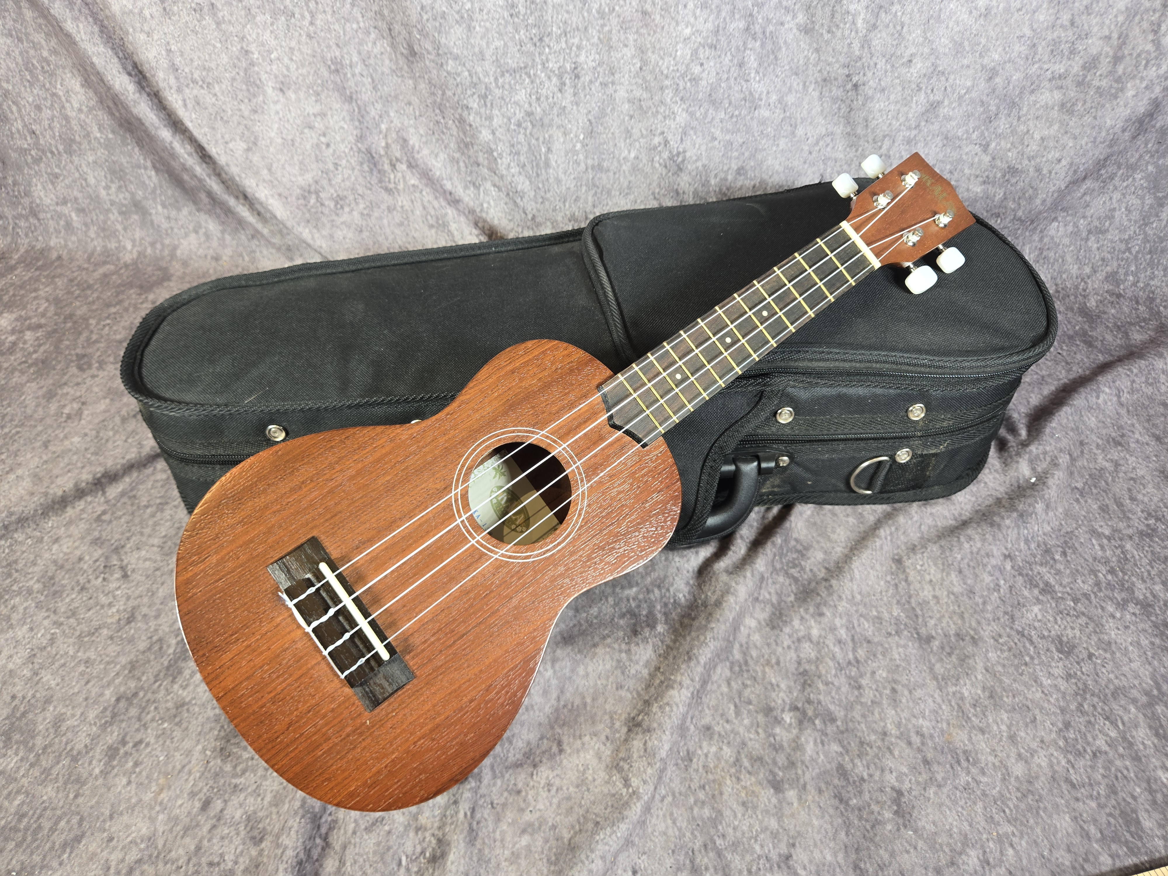 Kala KA-15S Satin Mahogany Soprano Ukulele