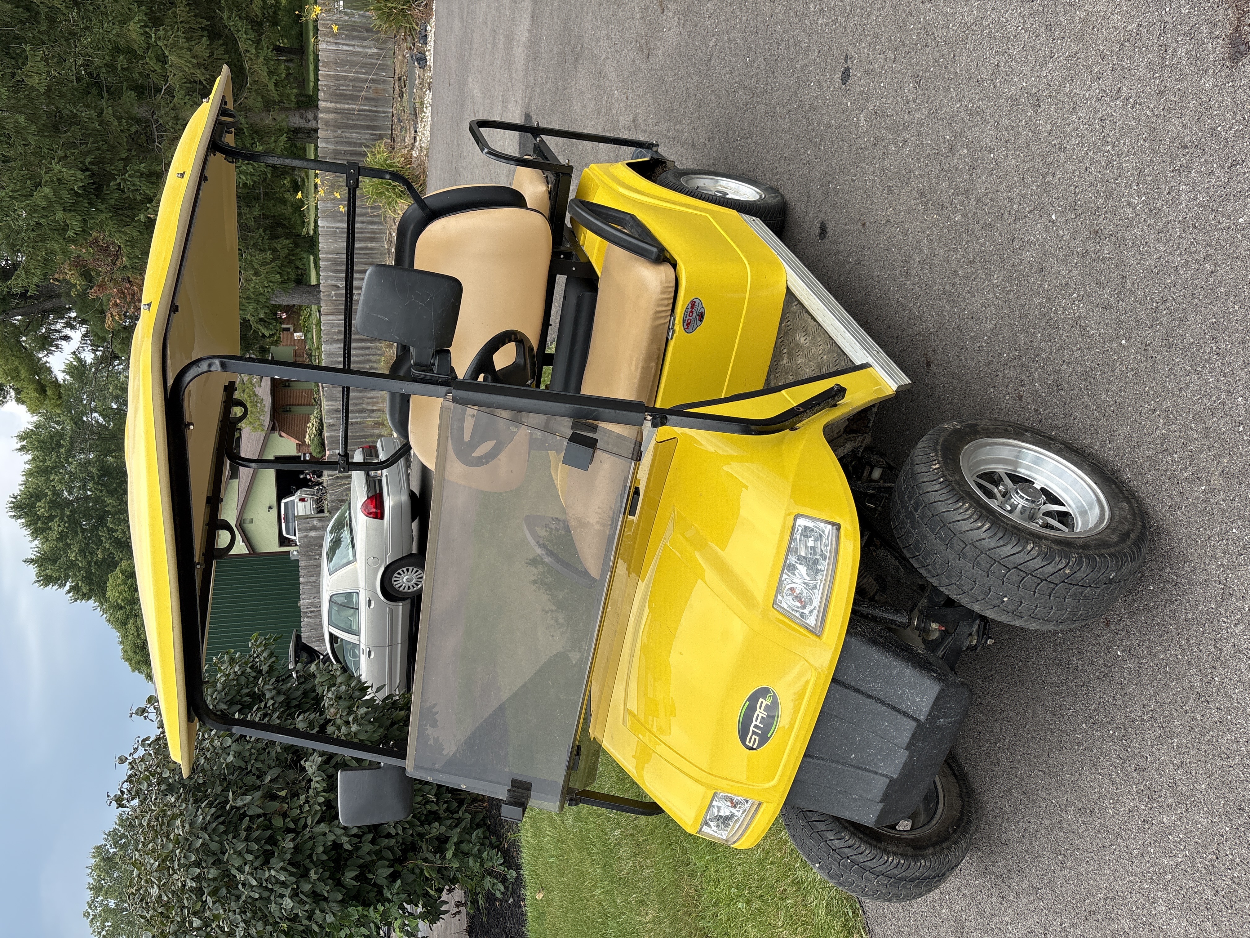 Star EV Electric Four-Passenger Golf Cart