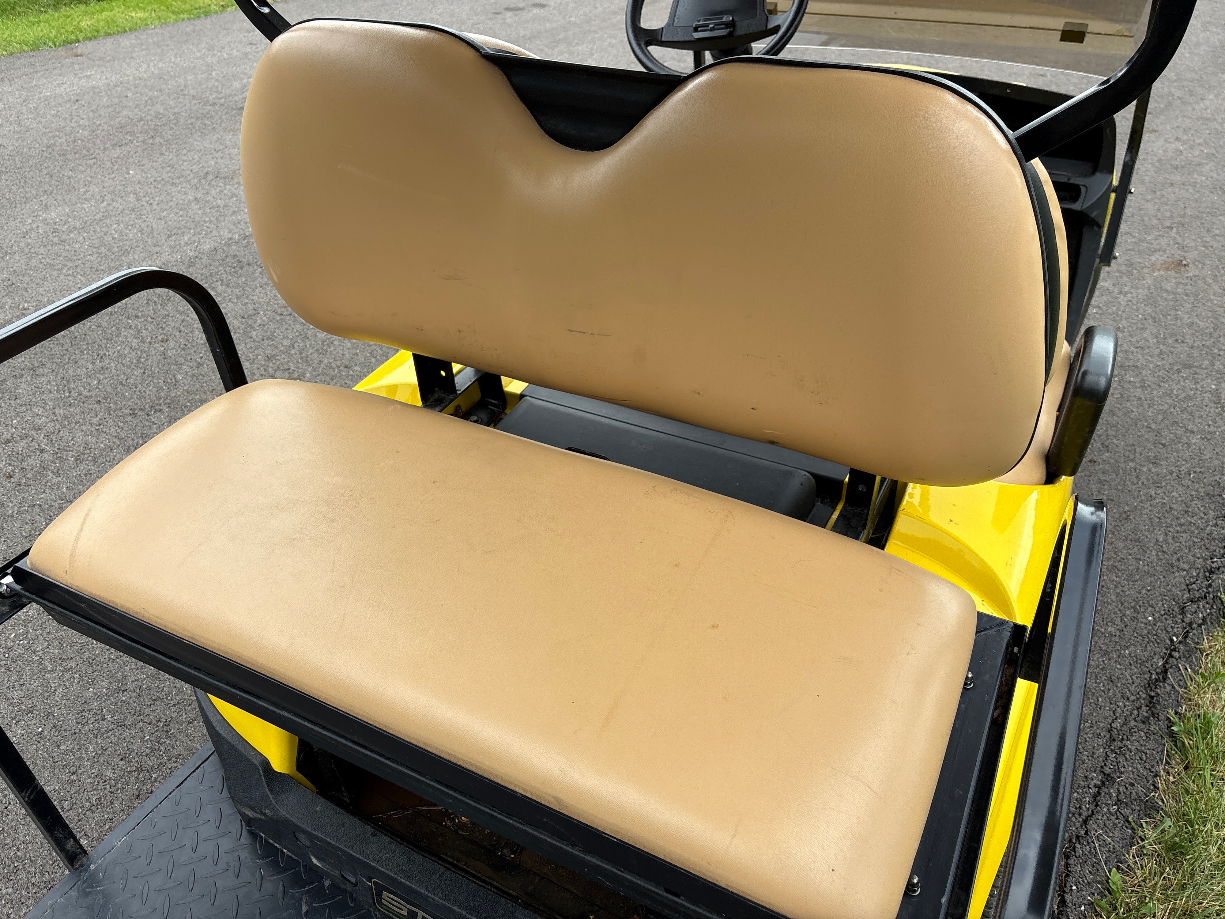 Star EV Electric Four-Passenger Golf Cart