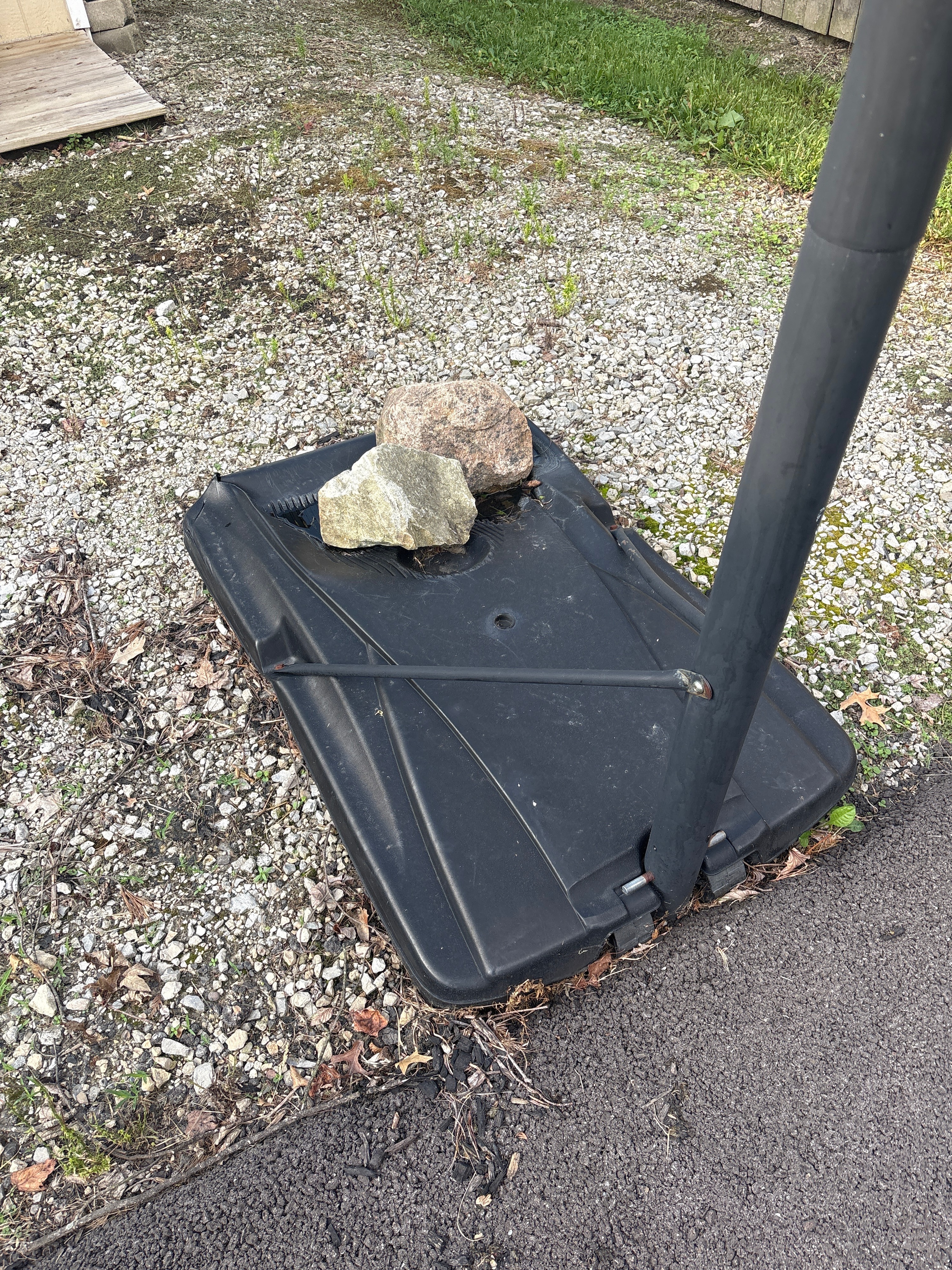 Lifetime Portable Adjustable Basketball Hoop System