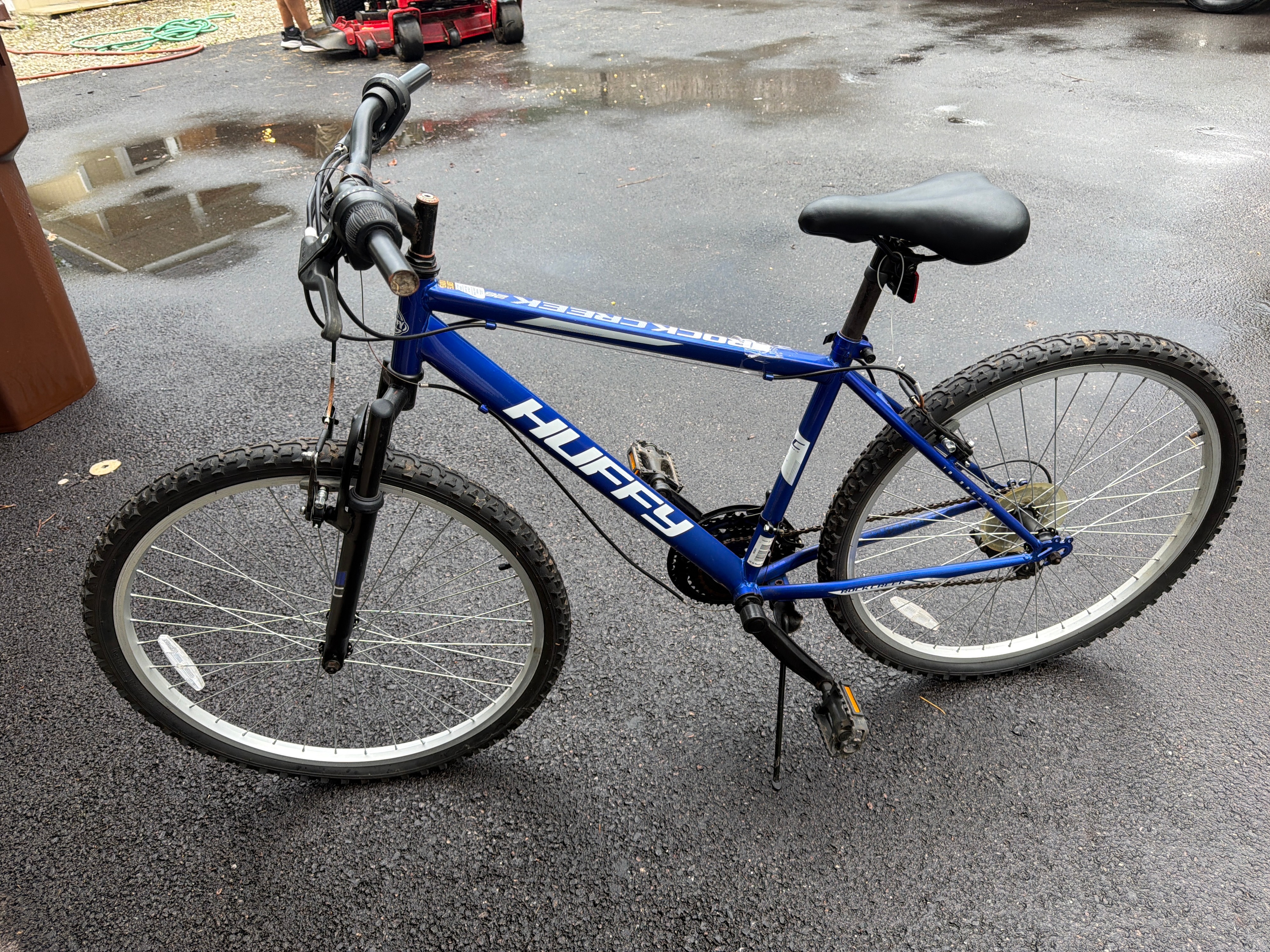 Huffy Rock Creek 26-Inch Mountain Bicycle