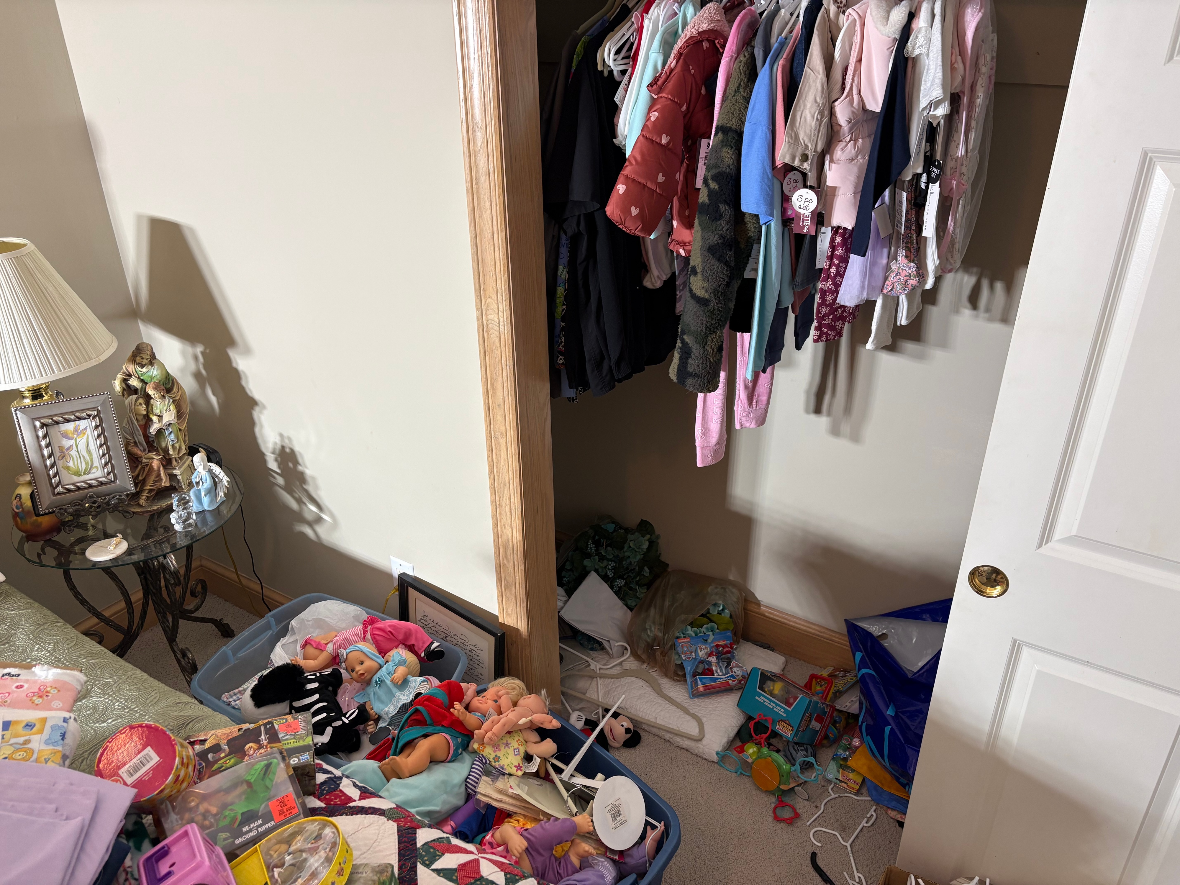 CONTENTS LOT: A Large Assortment of Collectible Dolls, Textiles, New-in-Box Toys, and Household Electronics