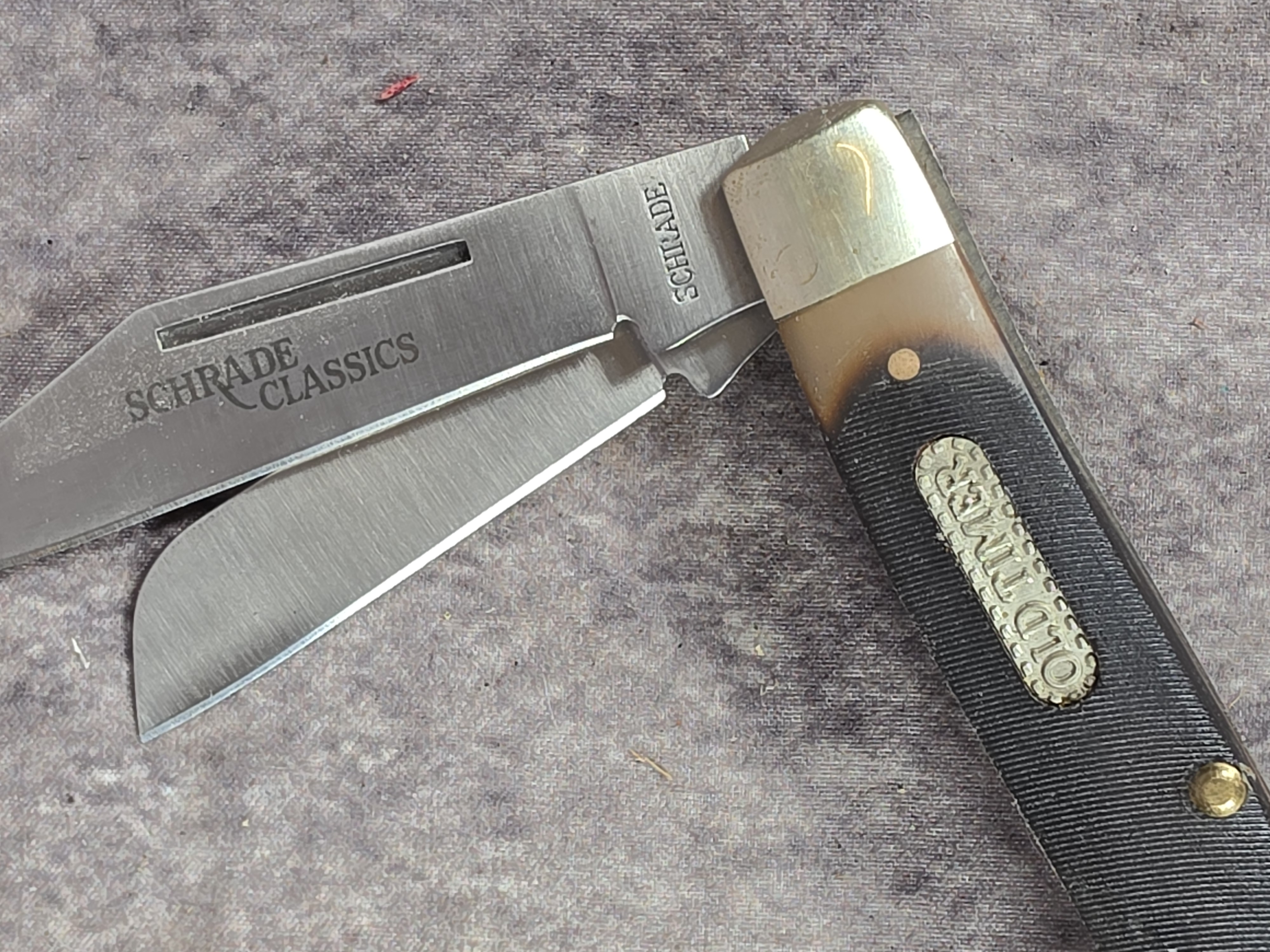 A Collection of Five Schrade Old Timer and Uncle Henry Pocket Knives