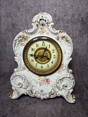 Waterbury Clock Co Parlor No 78 Porcelain Mantel Clock. Shipping is available on this lot. 