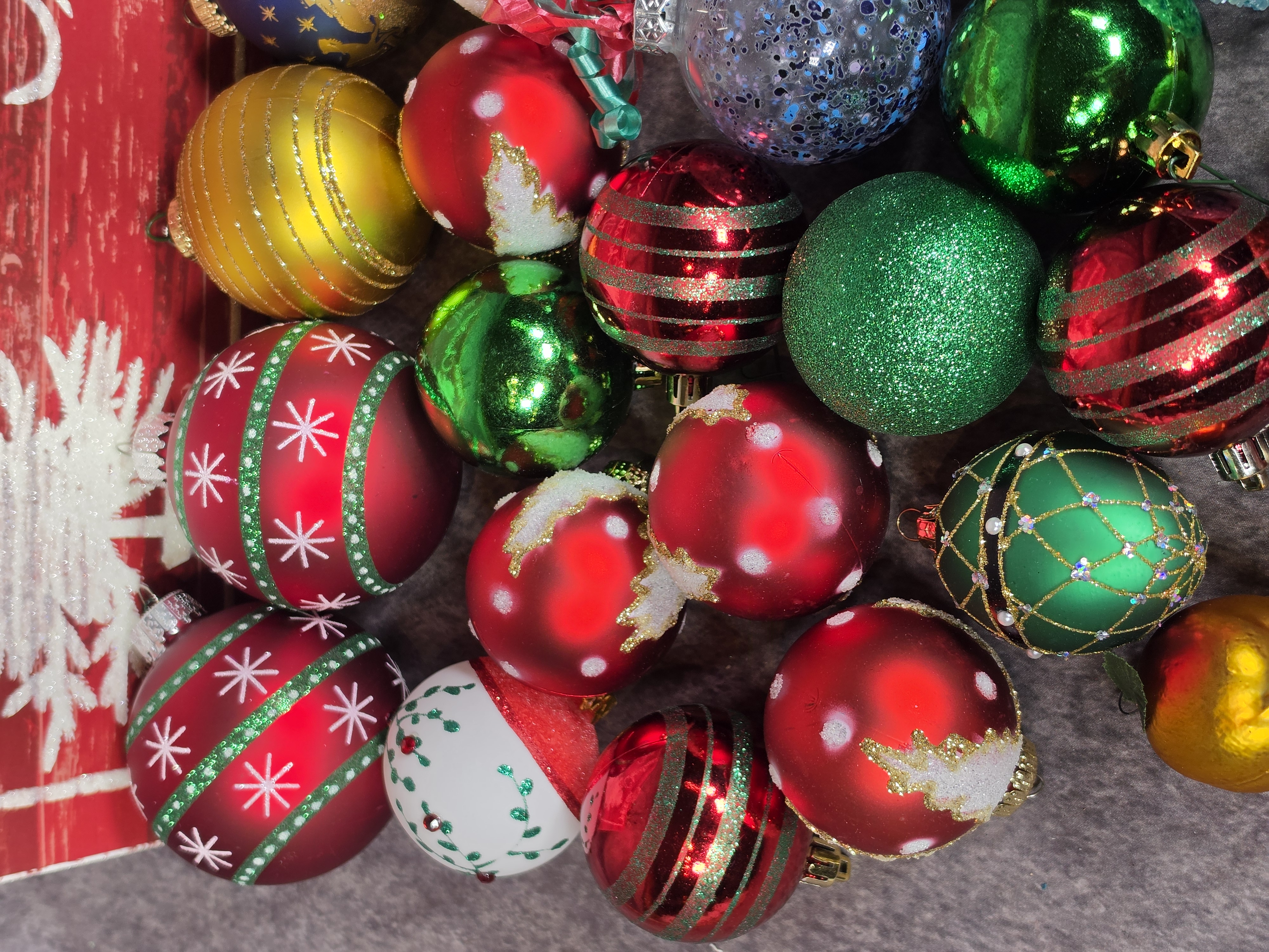 An Assortment Christmas Tree Ornaments with Decorative Storage Box