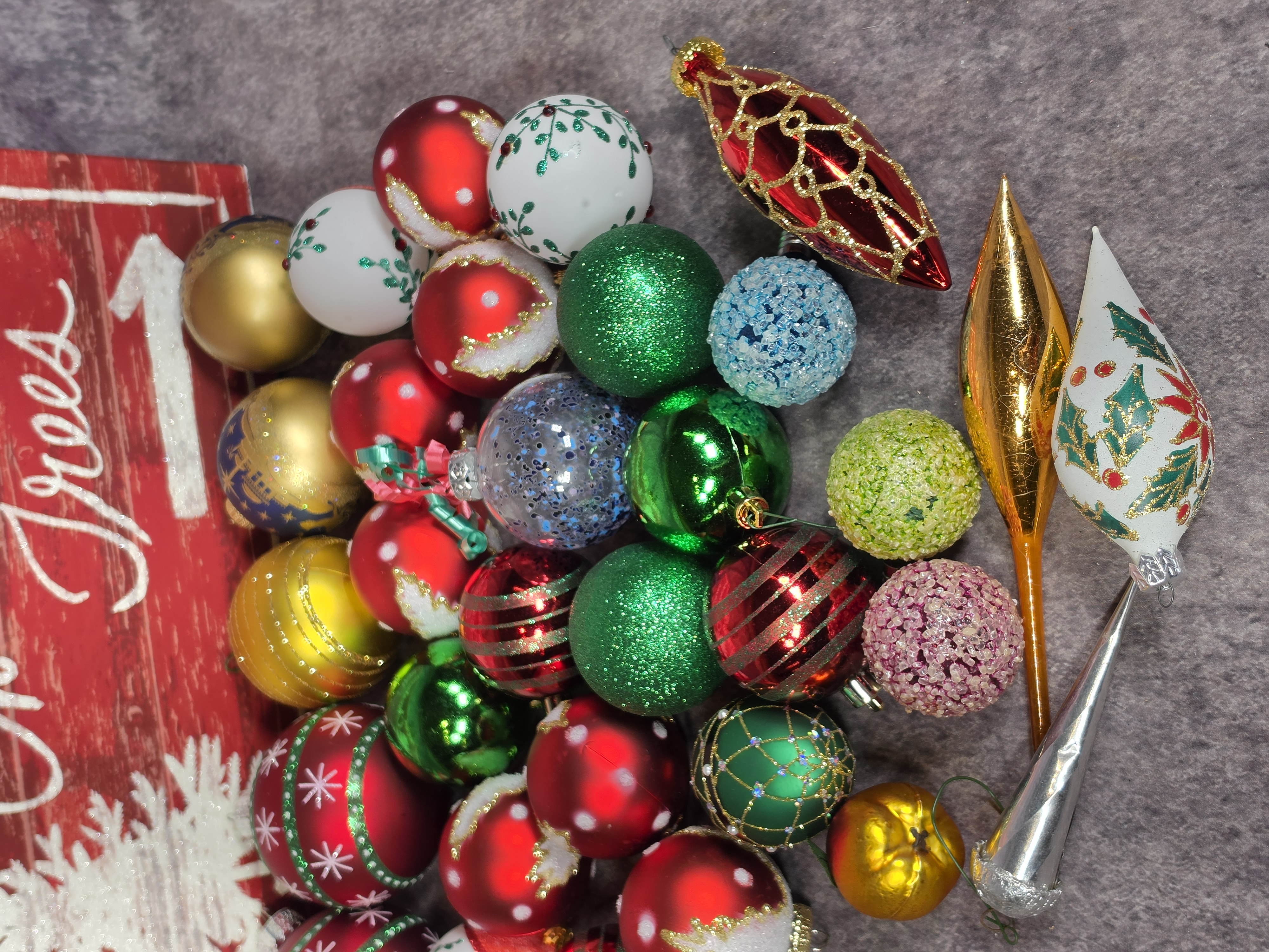 An Assortment Christmas Tree Ornaments with Decorative Storage Box