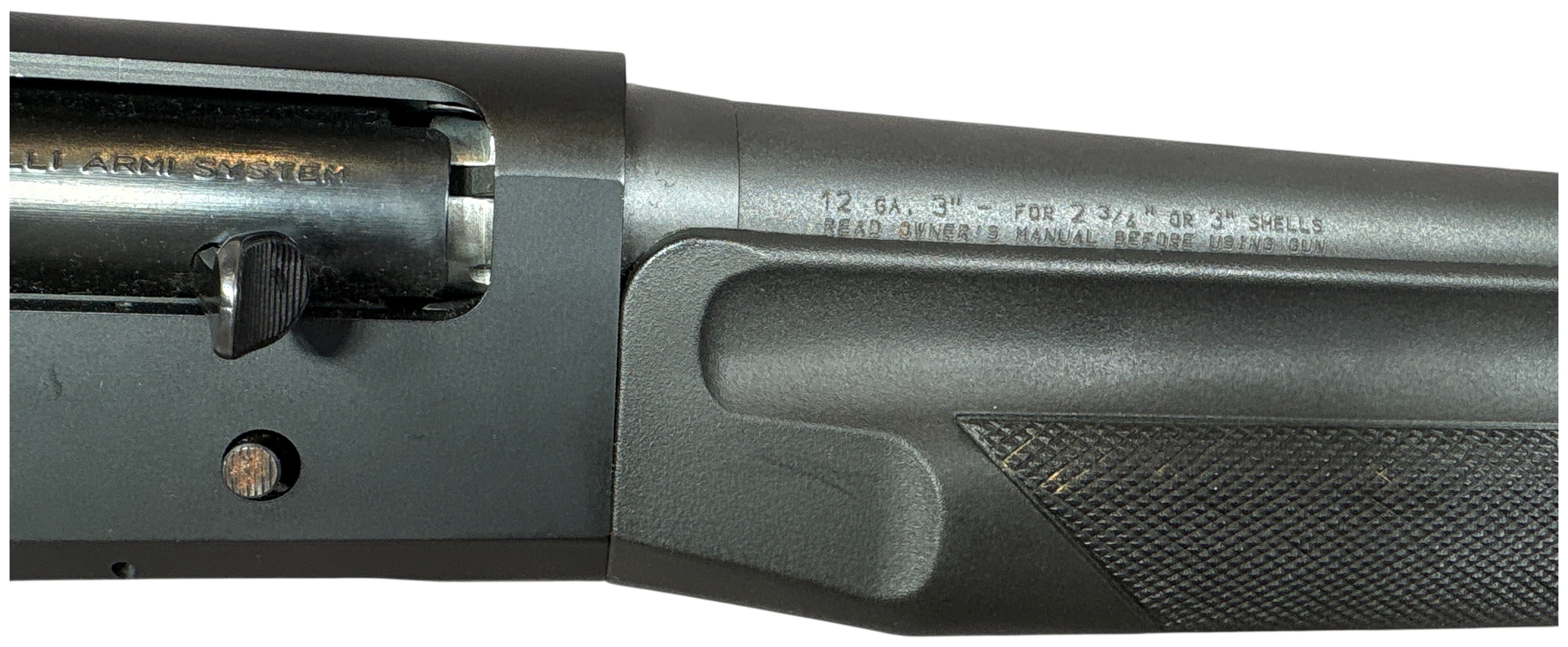 * Benelli M1 Super 90 Semi-Automatic Shotgun 12 Gauge with 21 Inch Barrel 2002