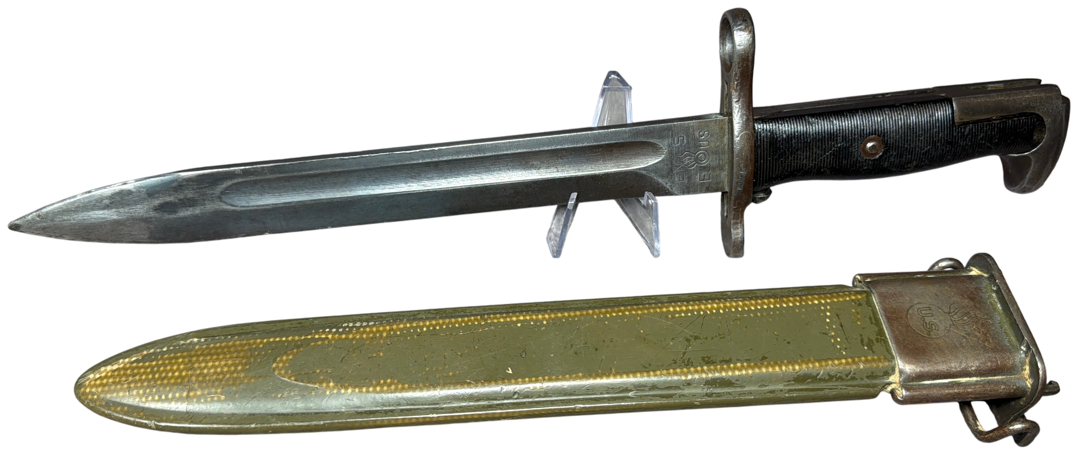 World War II US M1 Bayonet by E US with M7 Scabbard