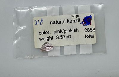 אבן קונזייט טבעית אחרי בדיקה 
במשקל 3.57 קראט, 
מוכנה לשיבוץ בליטוש מיוחד מאוד ואיכותי מאוד 