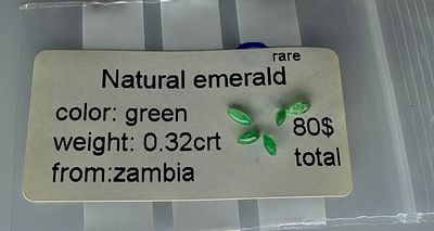 אבן אמרלד ליטוש מיוחד במשקל 0.32 קראט, טבעית מהכספת באחריות אחרי בדיקה