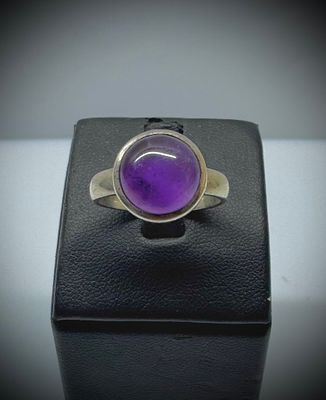 טבעת כסף בעיצוב וינטג׳ צבע מיוחד . סטרלינג סילבר