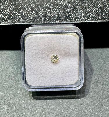 חם חם פירוק מתכשיטים 
יהלומים טבעי משקל 0.197 קראט מחיר מציאה