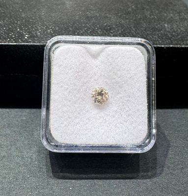 חם חם פירוק מתכשיטים 
יהלומים טבעי משקל 0.29 קראט מחיר מציאה