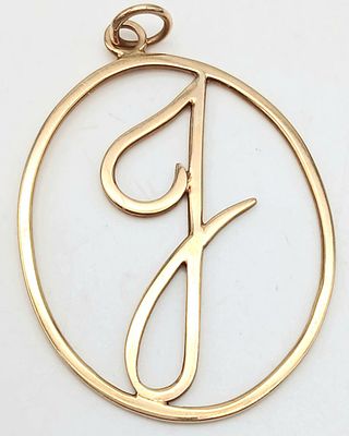 Large 9 Carat GOLD initial ‘J’ PENDANT with 9 Carat GOLD Surround. 3.29 grams. Approx 4.5 cm x 3 cm