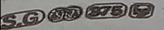 A 9K white gold diamond double row ring, 0.18ct diamond weight, 5.9g total weight, ring size S. Image - 5