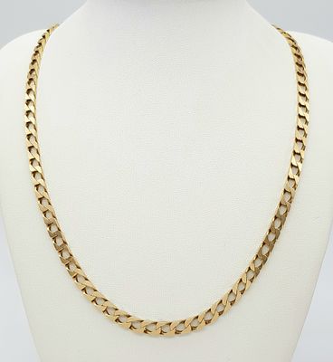 A 56cms 9K GOLD CURB LINK NECKLACE CHAIN . 27.7gms