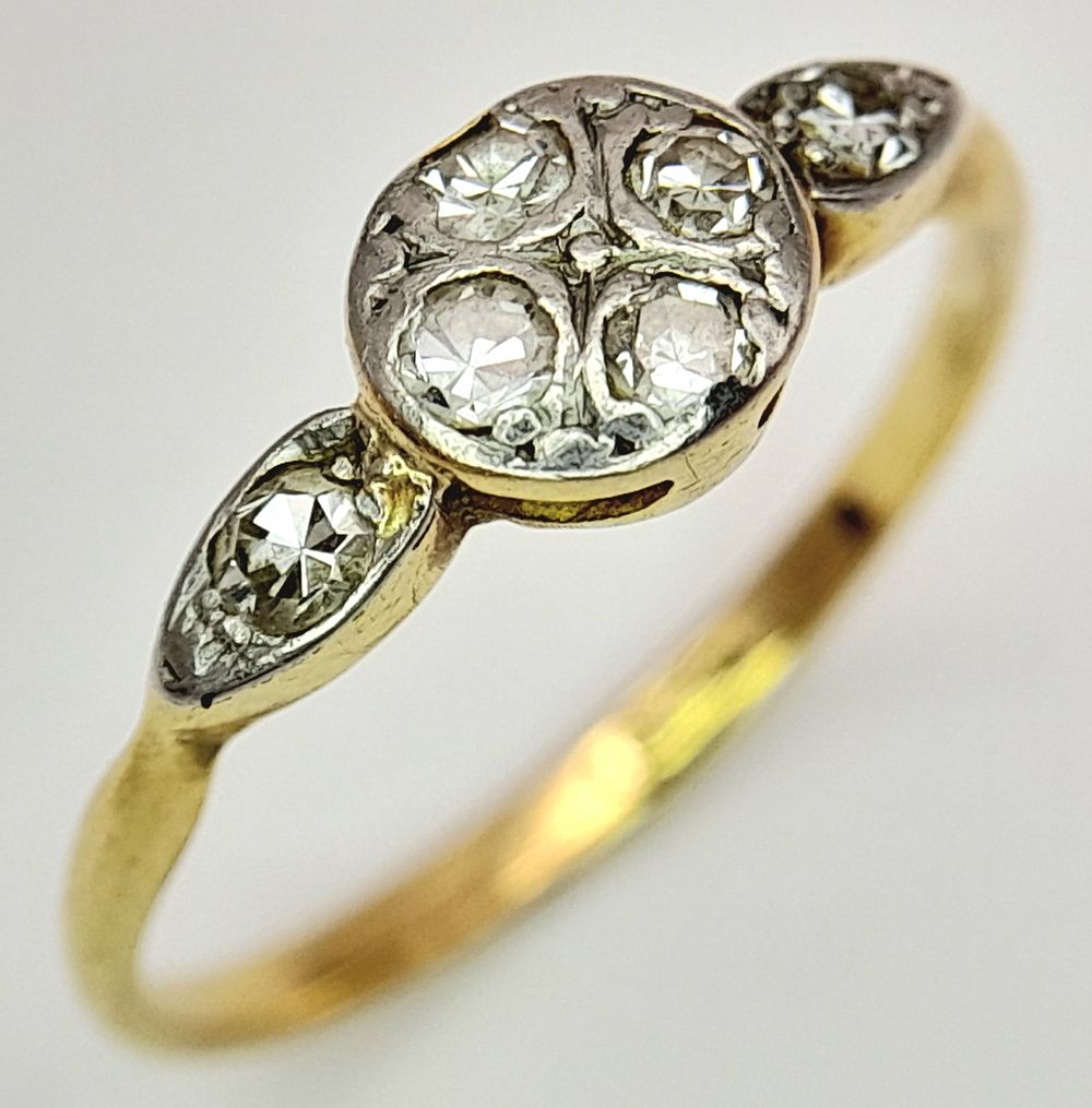 A VERY PRETTY 18K GOLD VINTAGE DIAMOND RING . 1.9gms size N/O