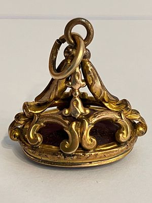 Beautiful Antique Yellow Metal and Amethyst FOB/SEAL PENDANT. 5.8 grams. Please see pics.