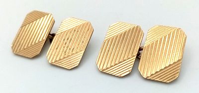 A Pair of 9K Yellow Gold Cufflinks. 8.25g.