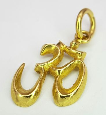 A 22K GOLD "30" CHARM OR PENDANT . 3.03gms