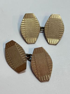 Vintage Pair of American 10 CARAT GOLD VENEER CUFFLINKS. Chain Linked. Excellent condition. 7.2 