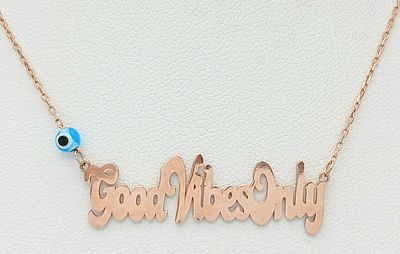 A 925 gilded silver "Good Vibes Only" pendant necklace. Total weight 2.9G, total length 42cm.