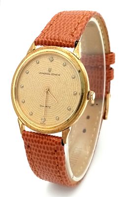 A Universal Geneve Quartz Gents Watch. Brown leather strap. Gilded case - 32mm. Gilded dial 