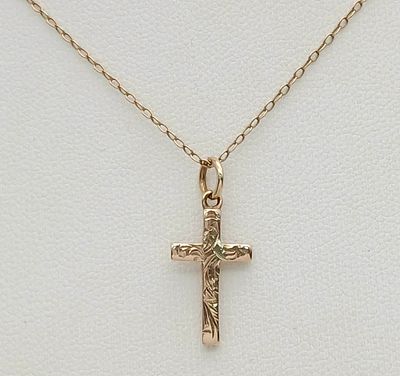 Traditional 9 CARAT GOLD HALLMARKED DAINTY CROSS PENDANT and CHAIN Necklace. 1. 8 Grams. Cross 