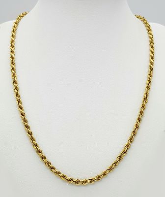 A 9K GOLD TWIST ROPE NECKLACE CHAIN . 7.5gms 48cms