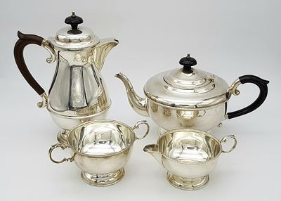A Vintage Henry Clifford Davis 1958 Sterling Silver Tea and Coffee Set. Teapot, coffee pot 