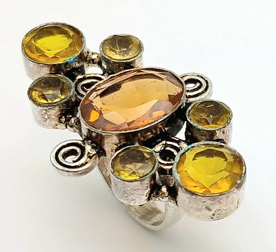 Magnificent Vintage SILVER CITRINE RING. Set in individual SILVER COLETTE MOUNTS. Size M 1/2. 