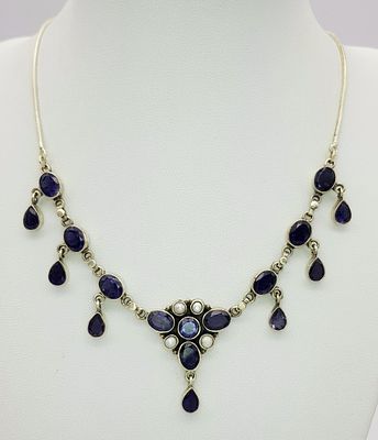 An Elegant Vintage Sterling Silver Iolite and Pearl Necklace-47cm Maximum Length. Centre drop 