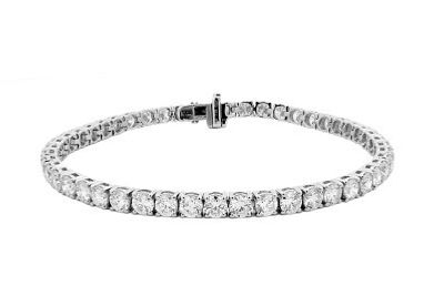 A Lab-Grown 2ctw Diamond Line Bracelet set in 9K White Gold. 7 inch length. 4.61g total weight. 