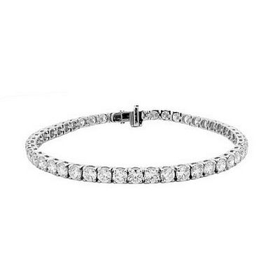 A Lab-Grown 2ctw Diamond Line Bracelet set in 9K White Gold. 7 inch length. 4.61g total weight. 